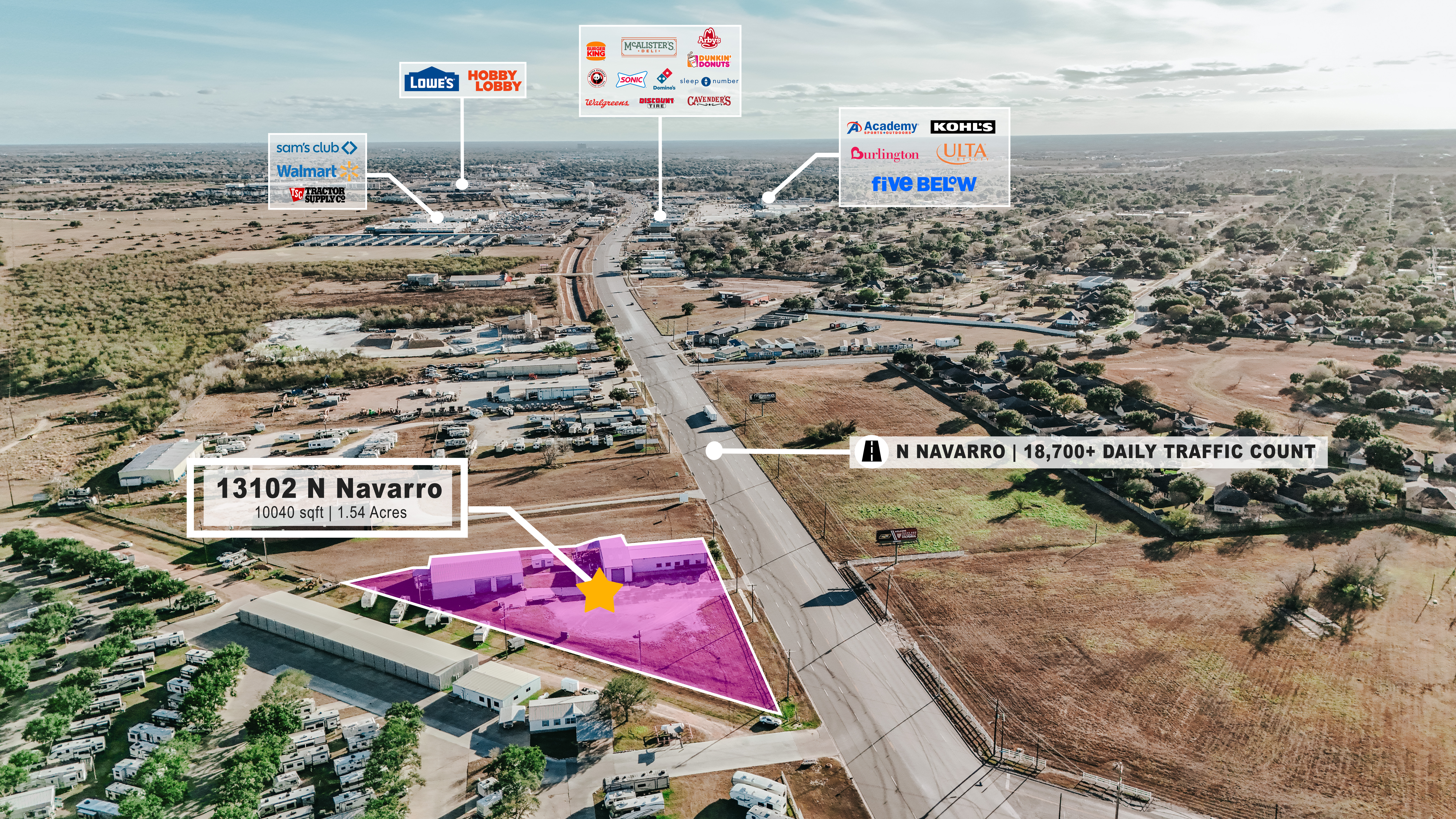 13102 N Navarro Victoria TX 77904 Featured Image